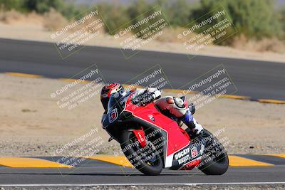 media/Oct-08-2022-SoCal Trackdays (Sat) [[1fc3beec89]]/Turn 10 (945am)/